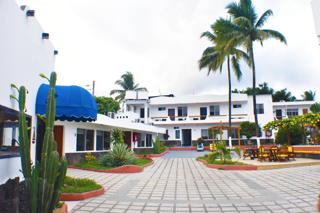 Hotel Ninfa Puerto Ayora  Exterior photo