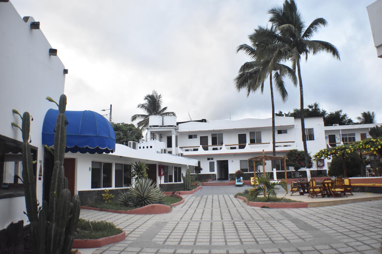 Hotel Ninfa Puerto Ayora  Exterior photo